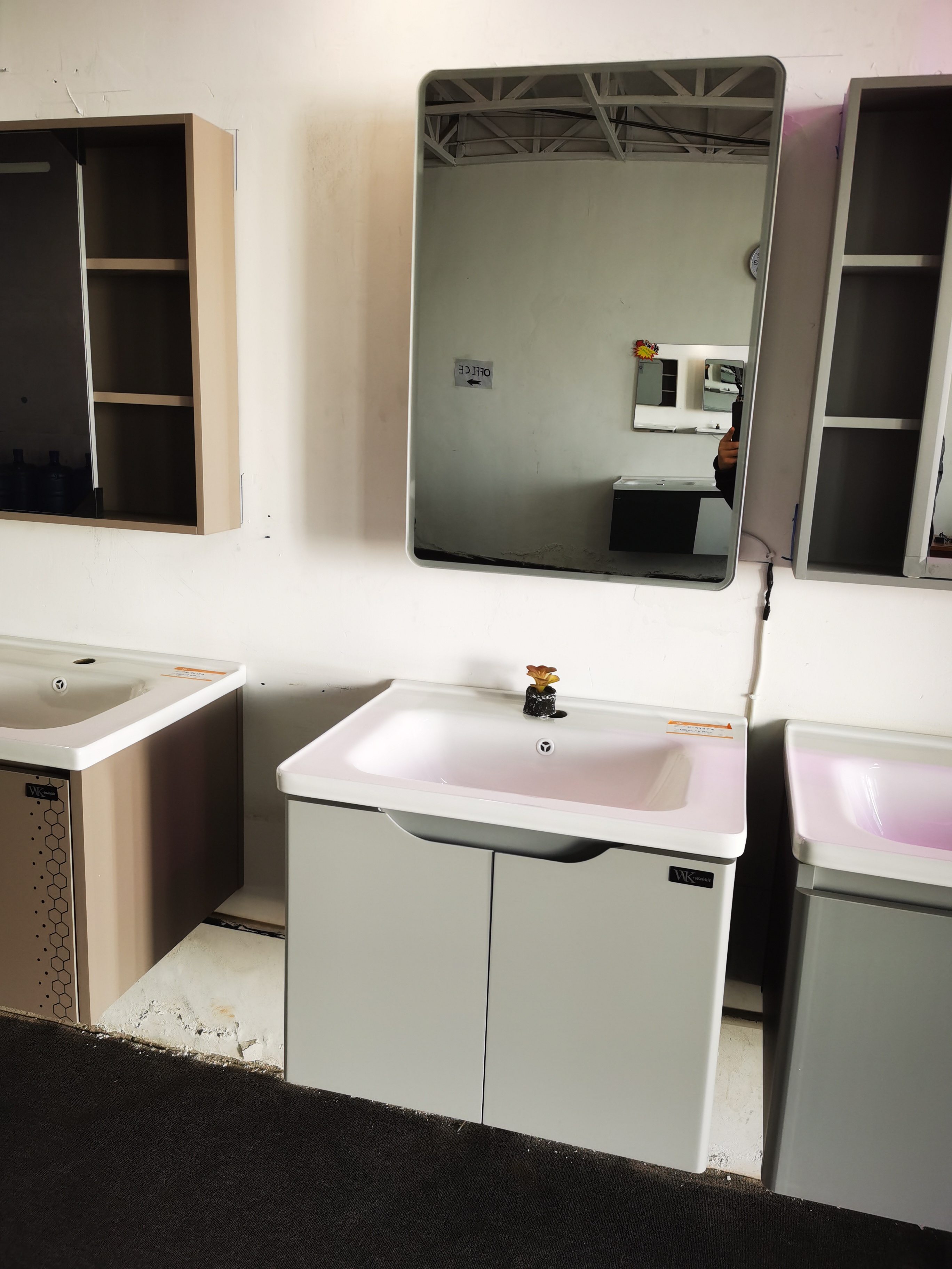 BATHROOM CABINET (PVC) SMART MIRROR-MIRO